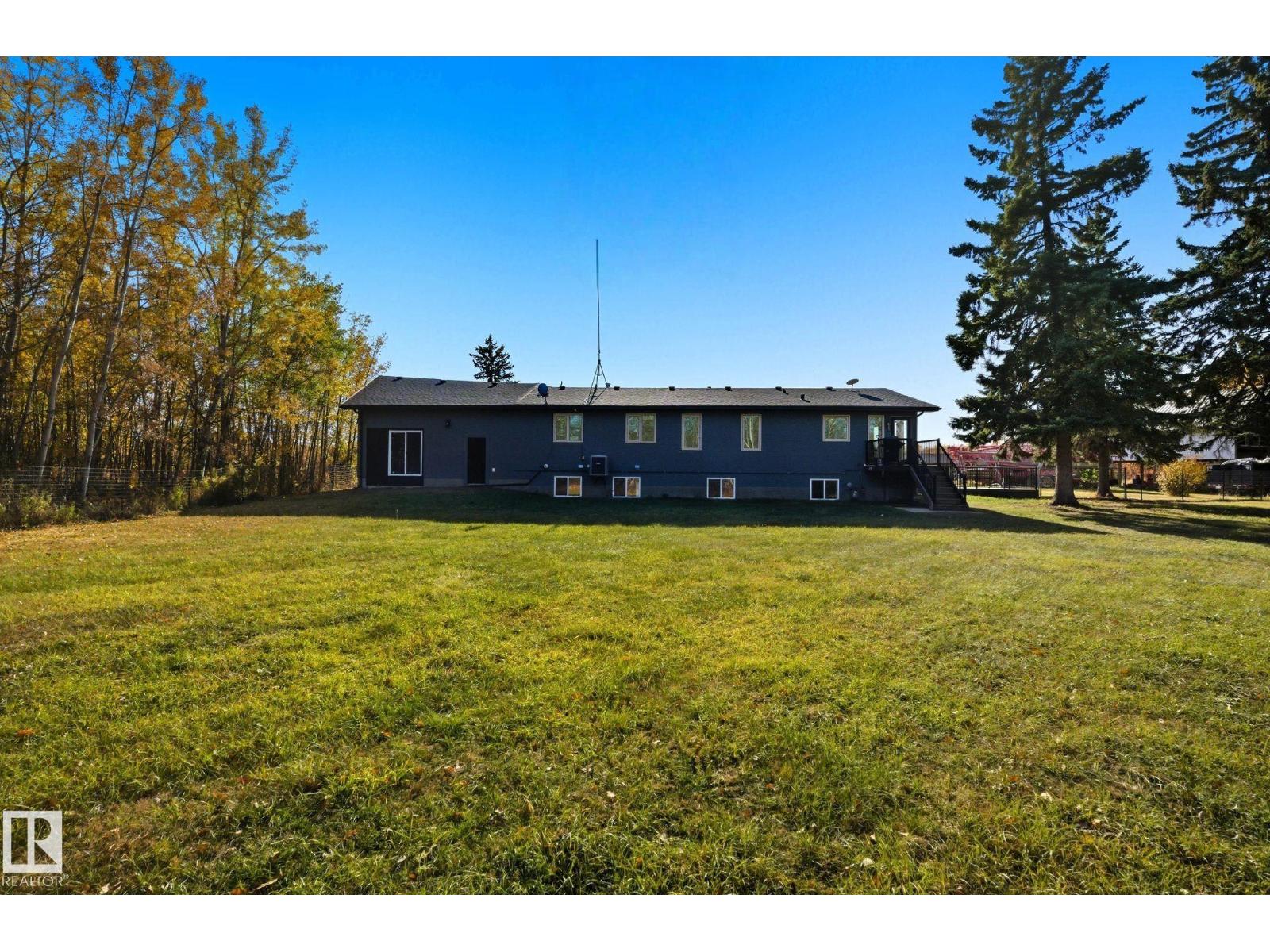 22516 TWP ROAD 572, Rural Sturgeon County