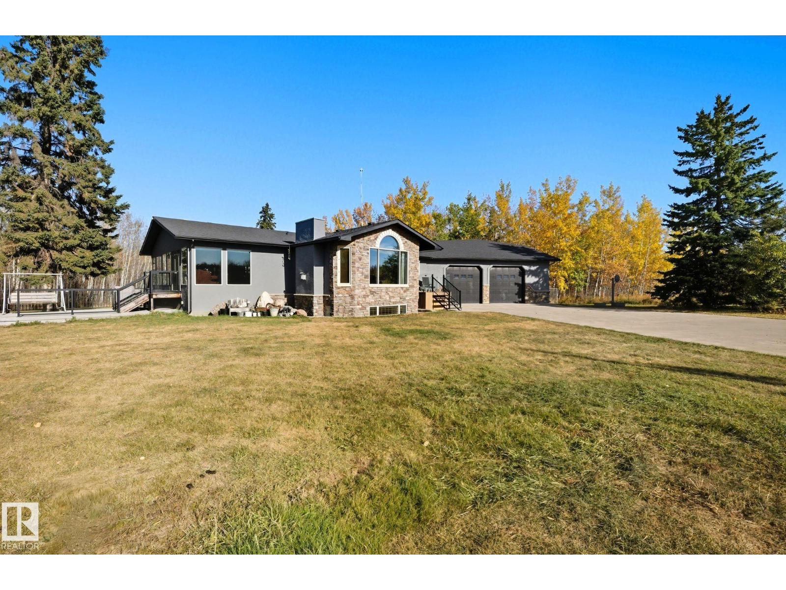 22516 TWP ROAD 572, Rural Sturgeon County