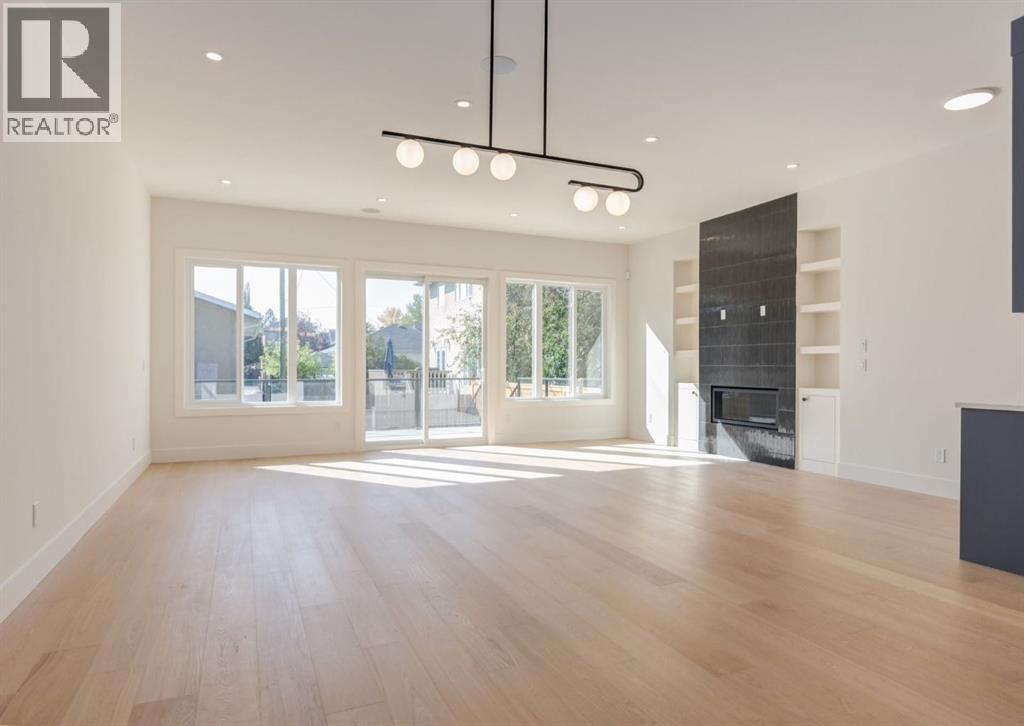 Single Family House for Sale in   Avenue NE Winston Heights/Mountview Calgary 