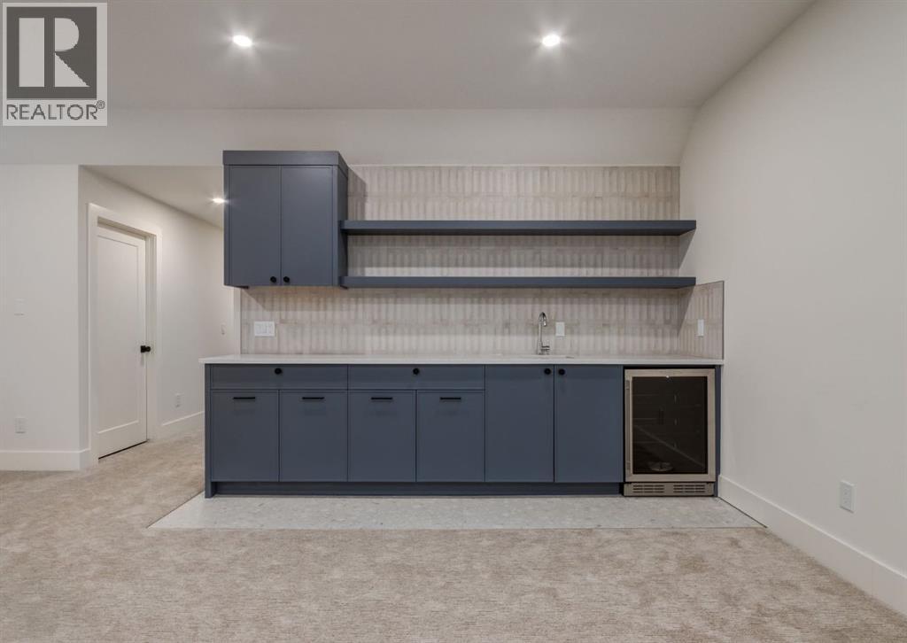 Single Family House for Sale in   Avenue NE Winston Heights/Mountview Calgary 