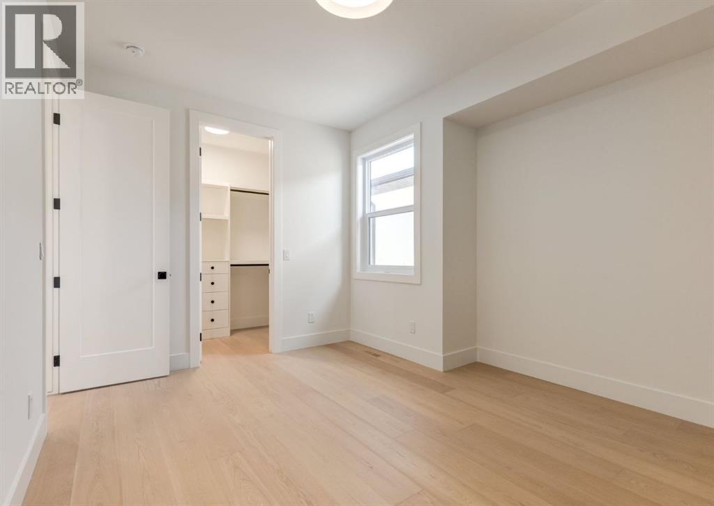 Single Family House for Sale in   Avenue NE Winston Heights/Mountview Calgary 