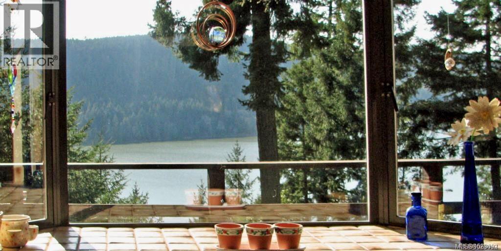 250 South Bank Dr, Salt Spring