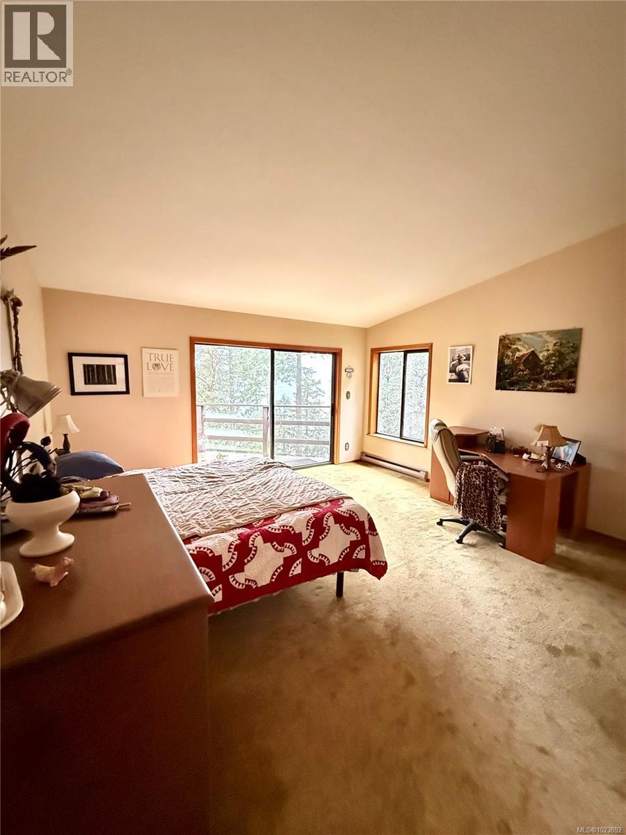 250 South Bank Dr, Salt Spring