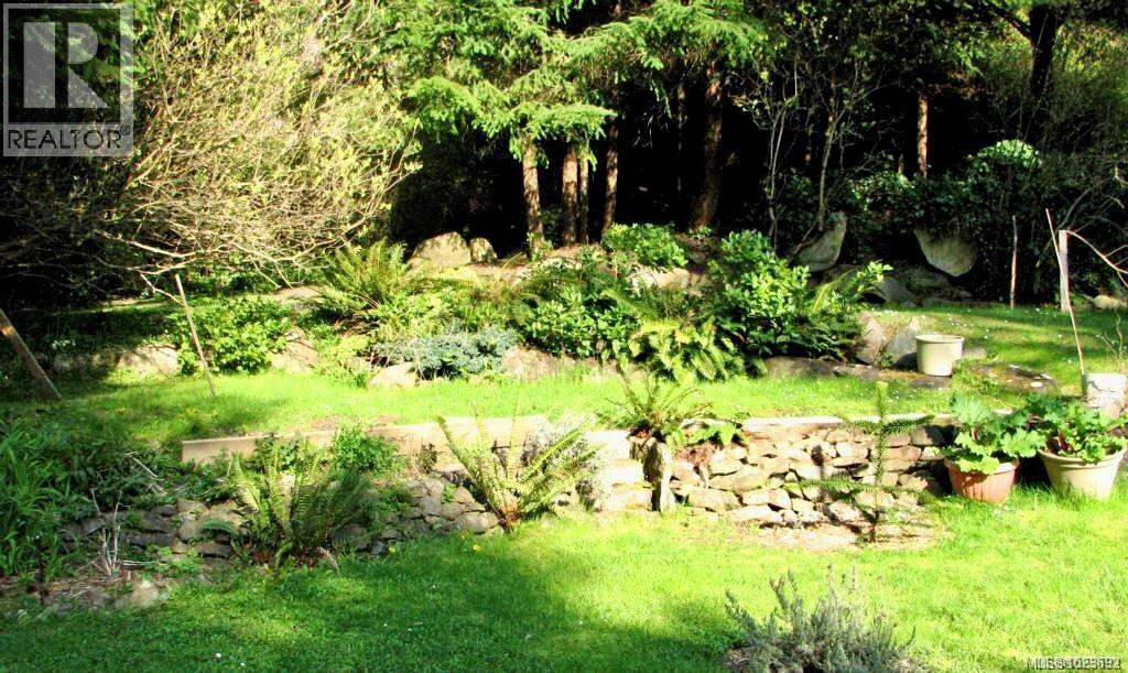 250 South Bank Dr, Salt Spring