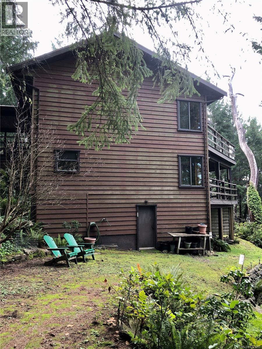 250 South Bank Dr, Salt Spring