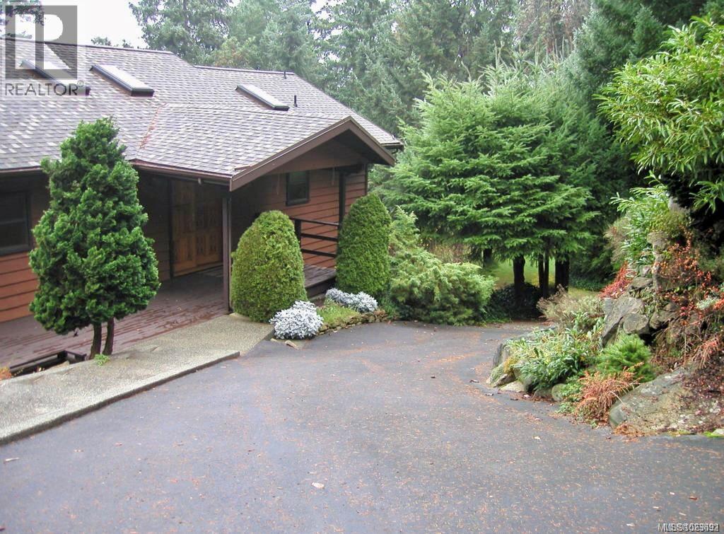 250 South Bank Dr, Salt Spring