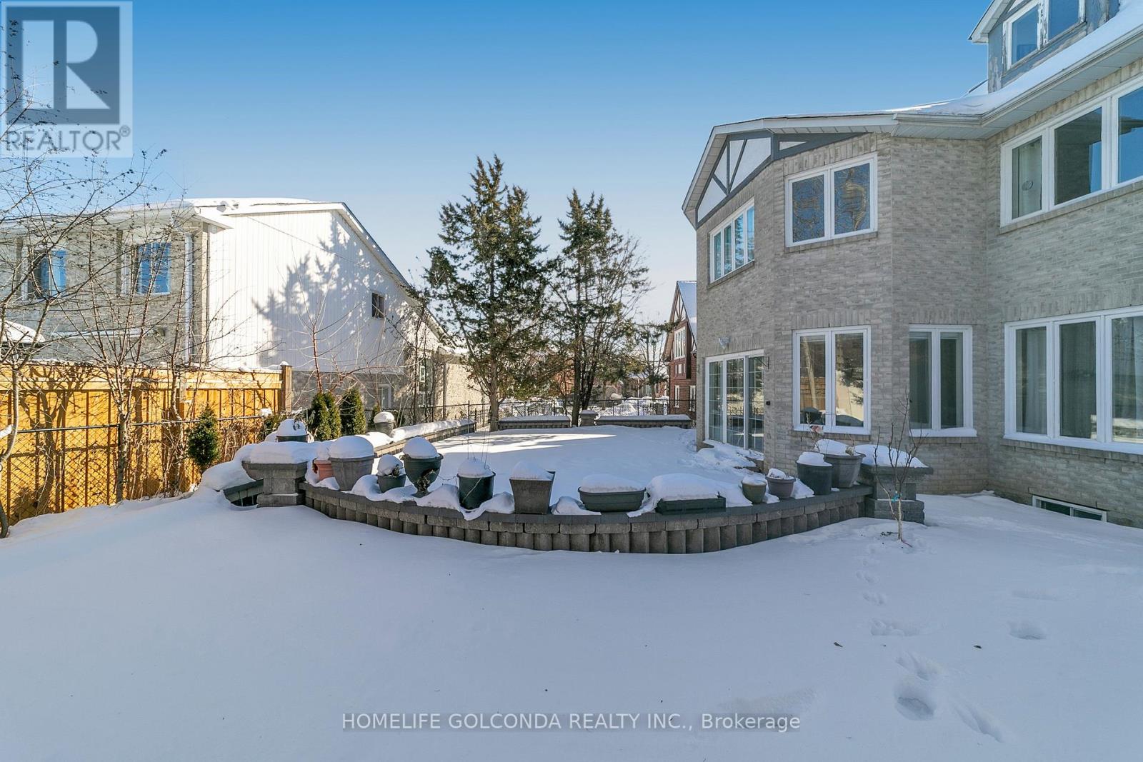 2109 LYNN HEIGHTS DRIVE - 44