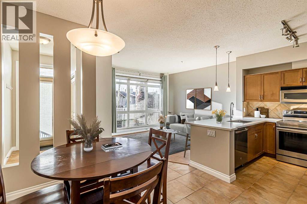 Single Family House for Sale in   Rockyledge View NW Rocky Ridge Calgary 