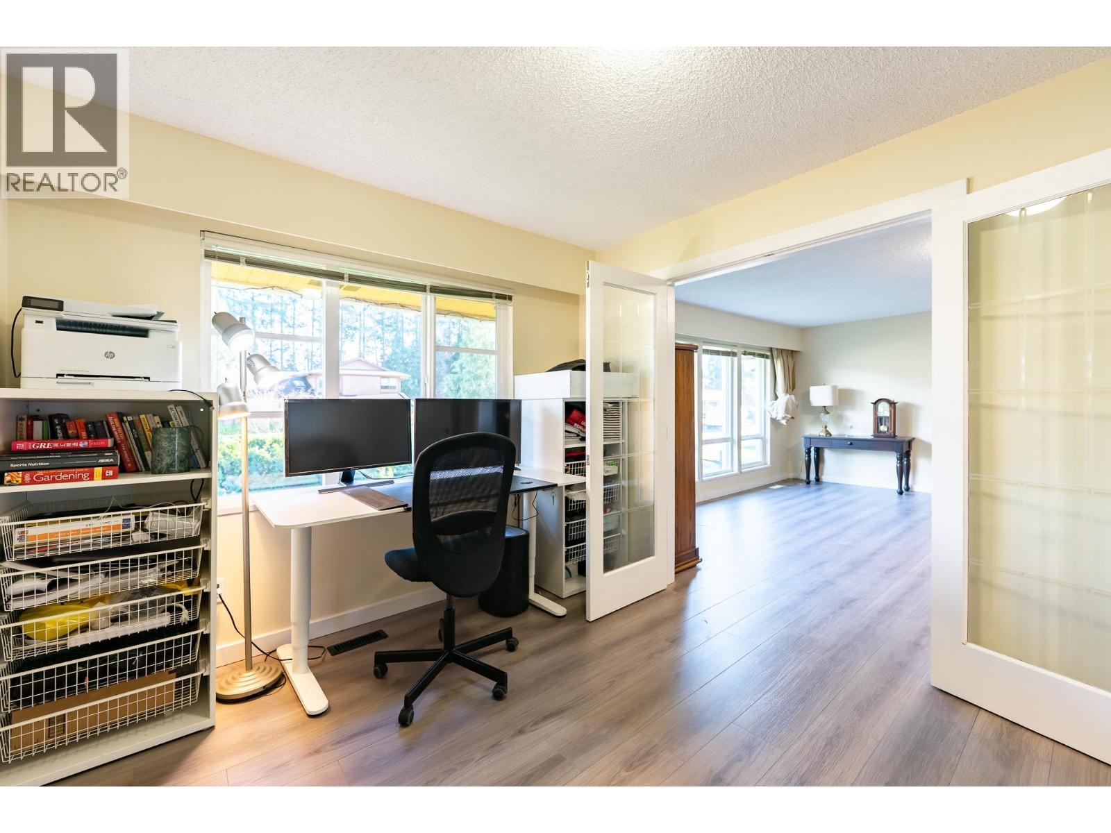 2075 RUFUS DRIVE, North Vancouver