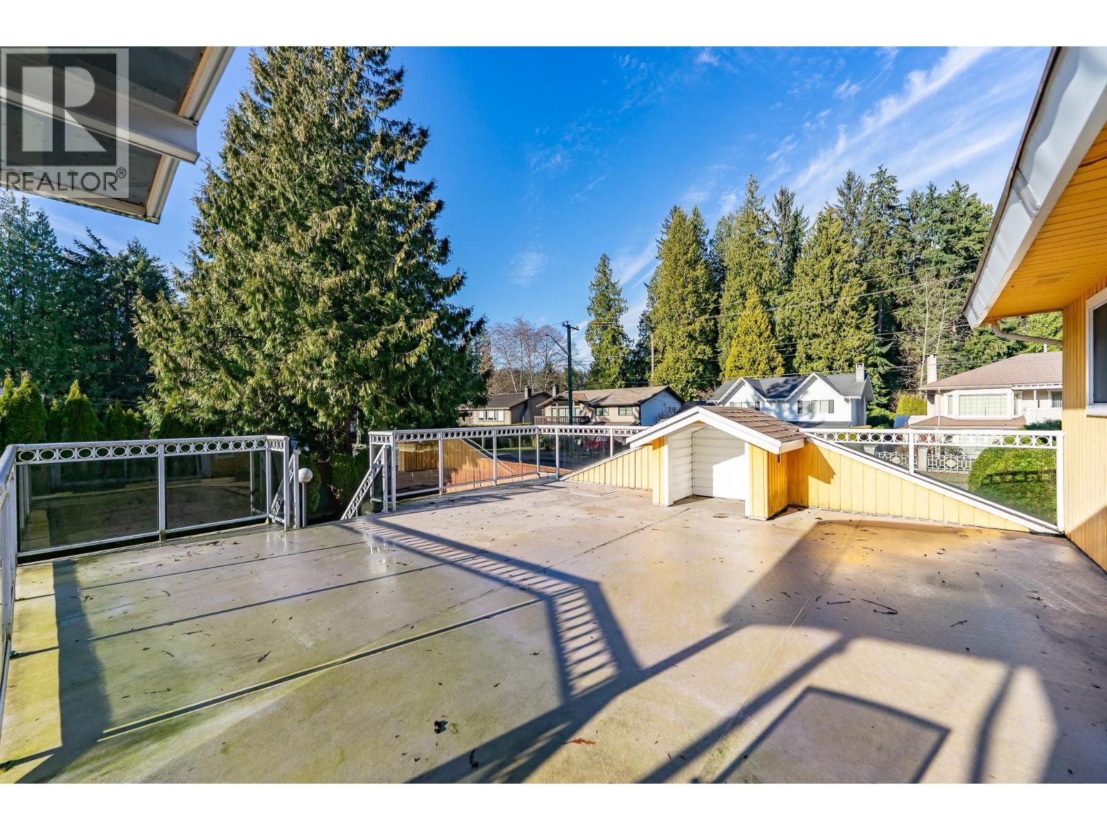 2075 RUFUS DRIVE, North Vancouver