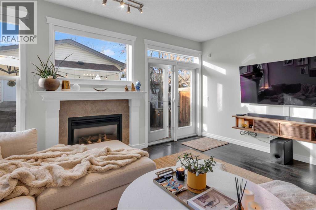 Single Family House for Sale in   Street Parkhill Calgary 