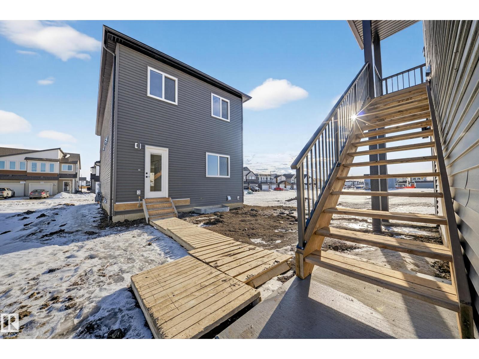 3736 ERLANGER DR NW - Photo 4 of 73, Edmonton, Alberta