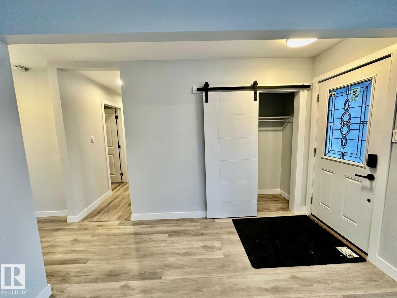 #A 9232 75 ST NW - Photo 2 of 22, Edmonton, Alberta