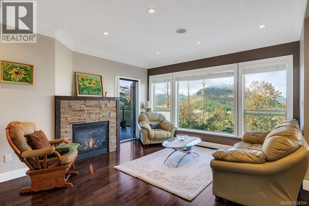 110 1177 Deerview Pl, Langford