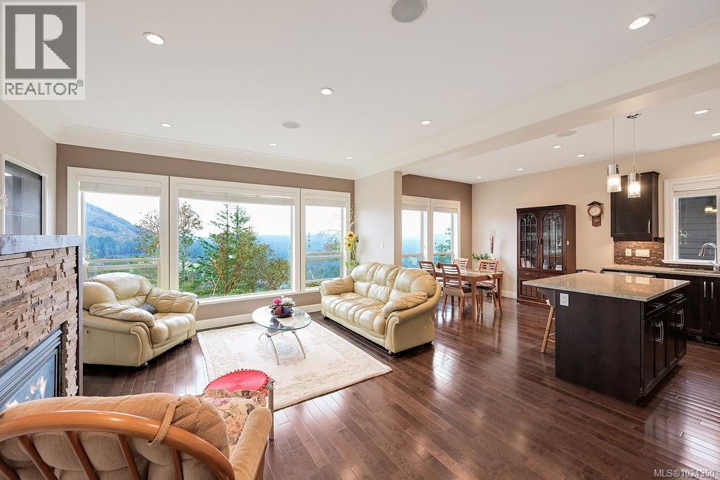 110 1177 Deerview Pl, Langford