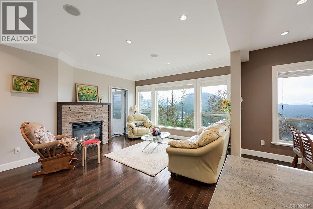 110 1177 Deerview Pl, Langford