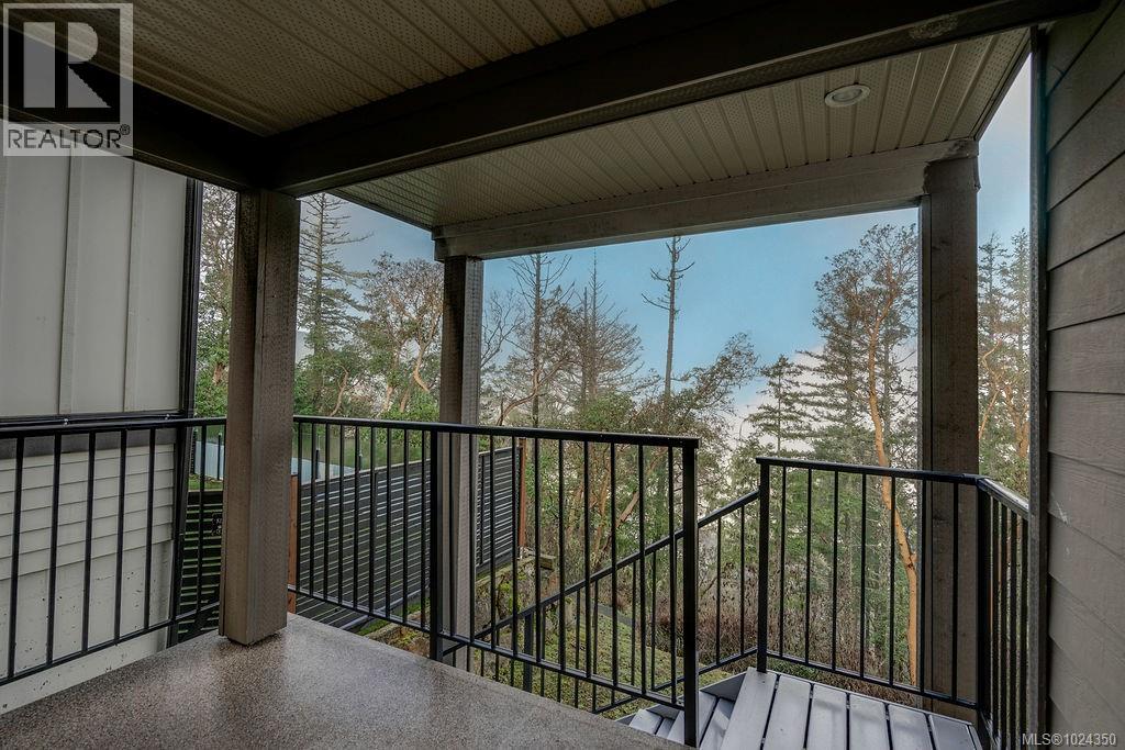 110 1177 Deerview Pl, Langford