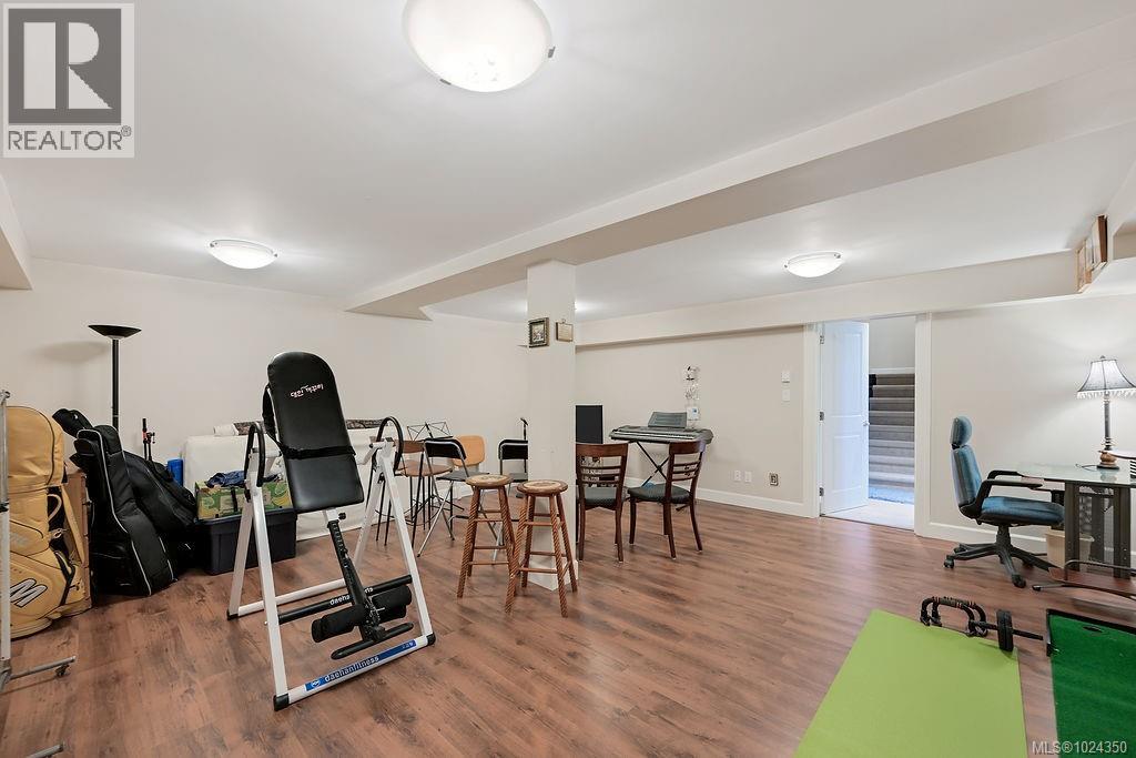 110 1177 Deerview Pl, Langford