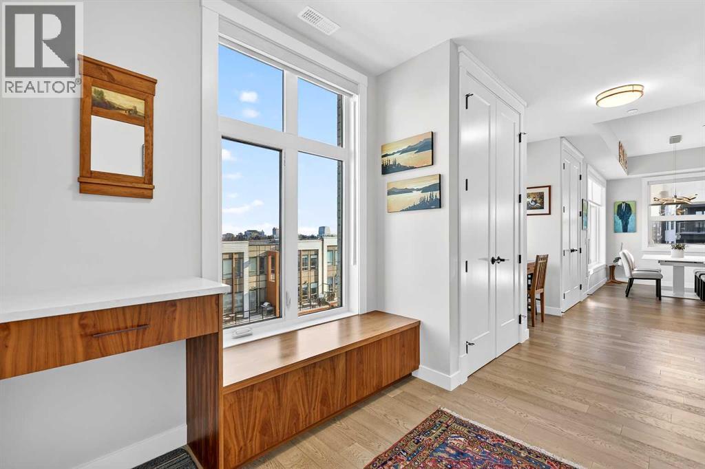 Single Family House for Sale in   Lebel Crescent NW University District Calgary 