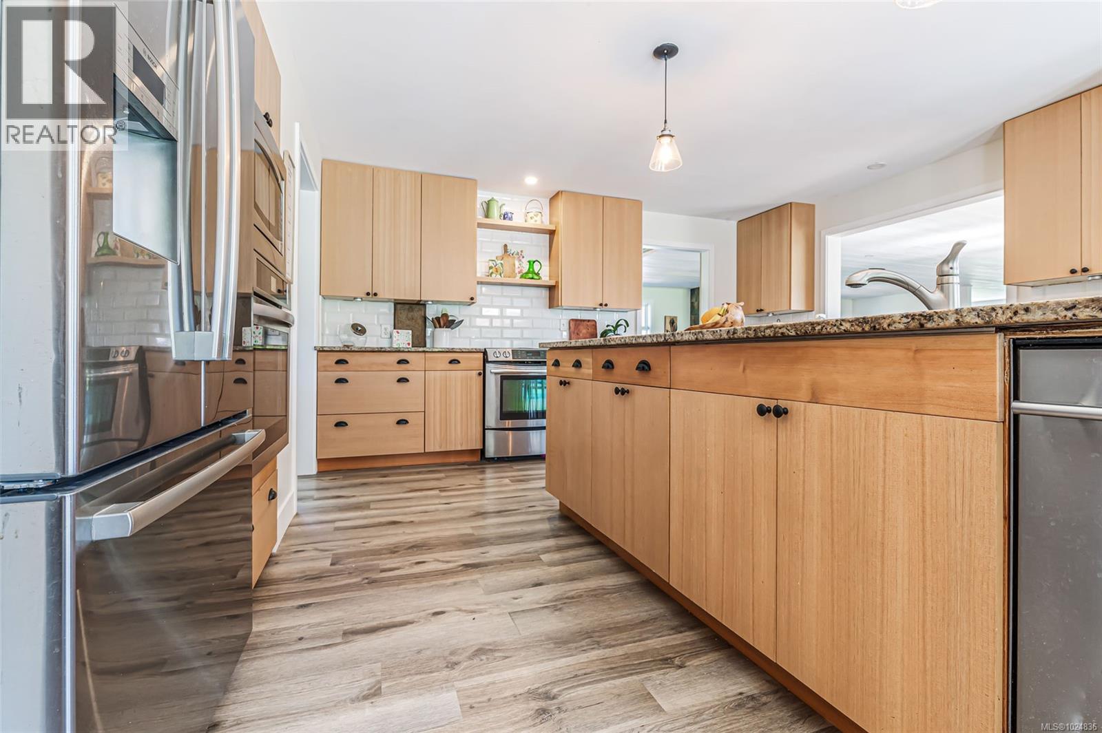 1675 Kelsie Rd, Nanaimo