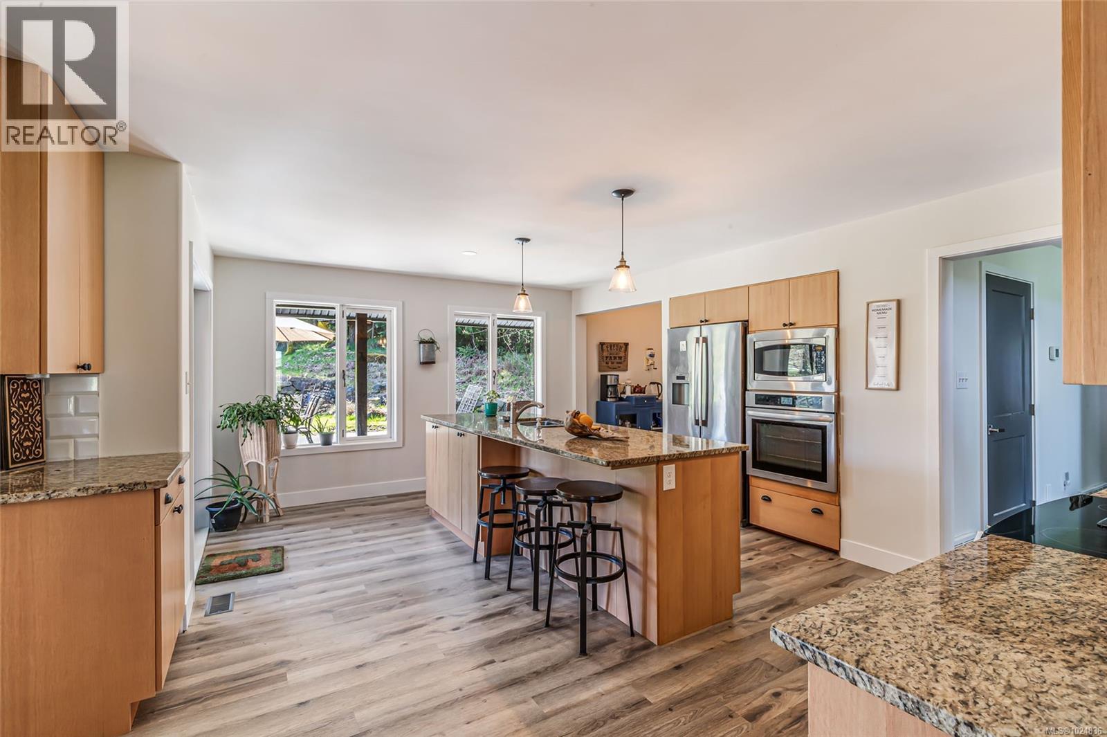 1675 Kelsie Rd, Nanaimo