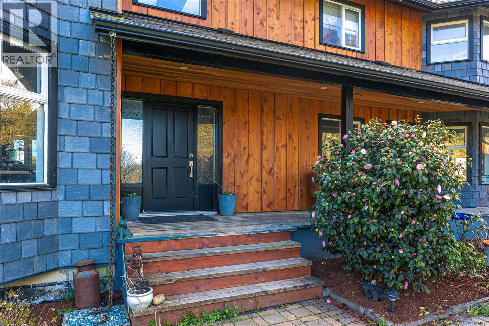 1675 Kelsie Rd, Nanaimo