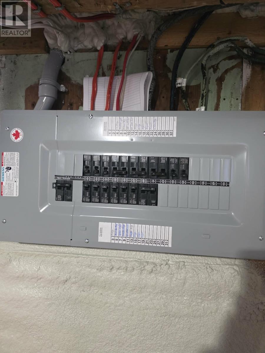 Property 32 of 35 of 156 Greenfield Road