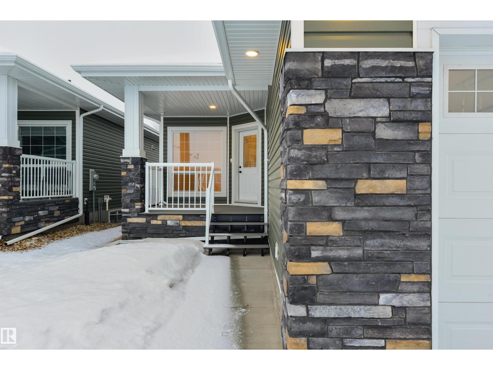 #13 1005 CALAHOO RD - Photo 2 of 51, Spruce Grove, Alberta