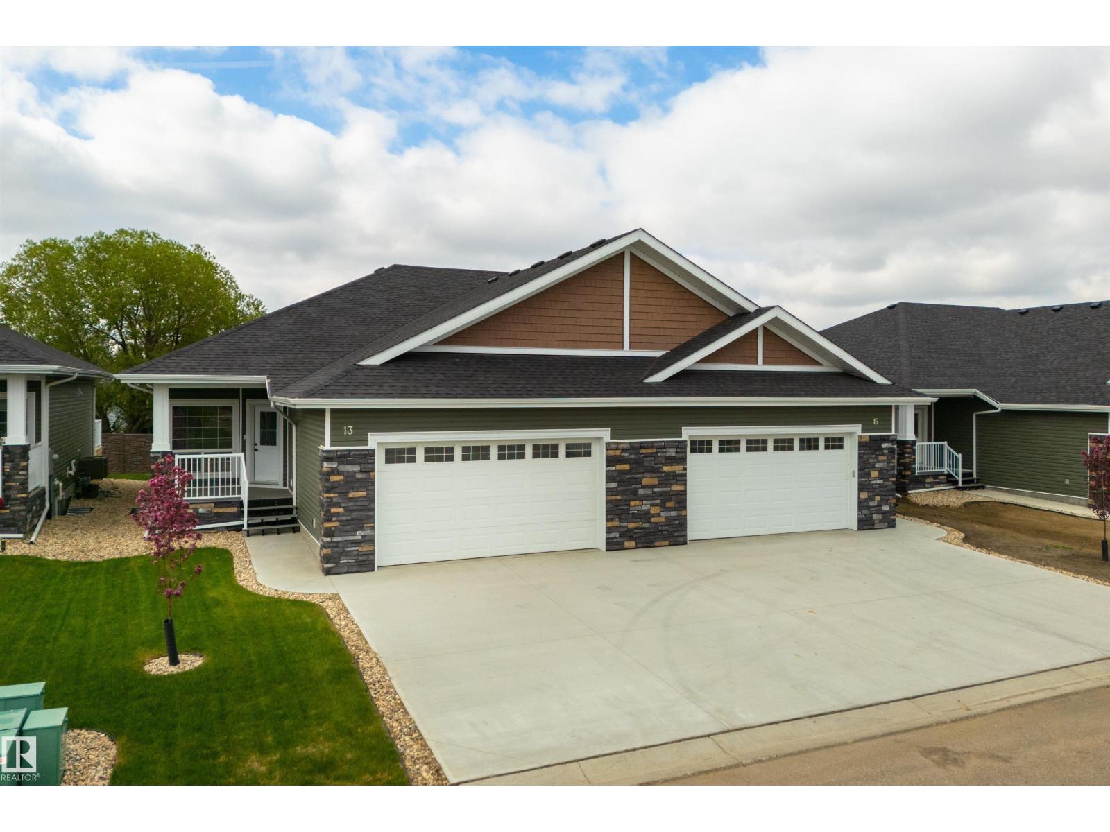 #13 1005 CALAHOO RD, Spruce Grove