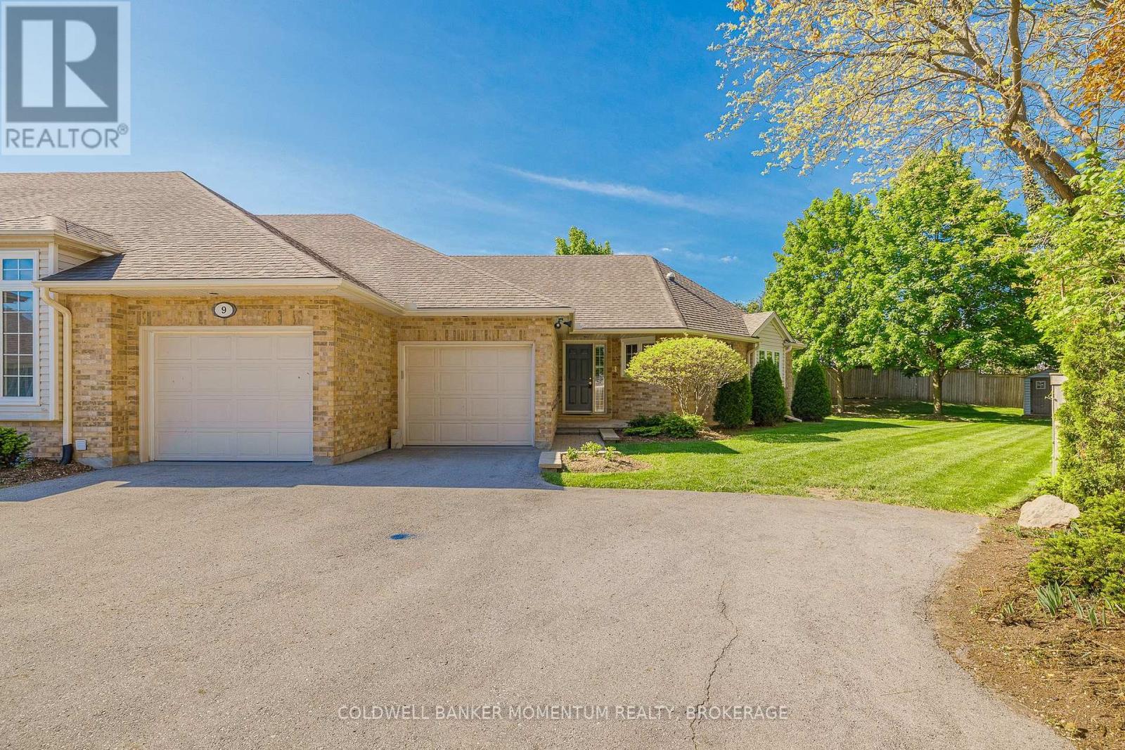 1439 NIAGARA STONE Unit 9 photo 2