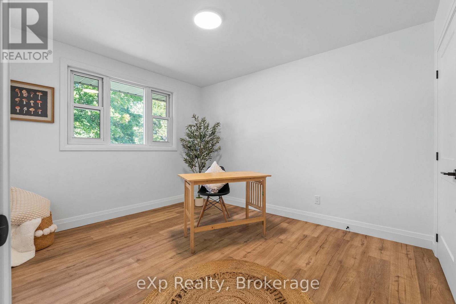 231 ST. GEORGE STREET — photo 20