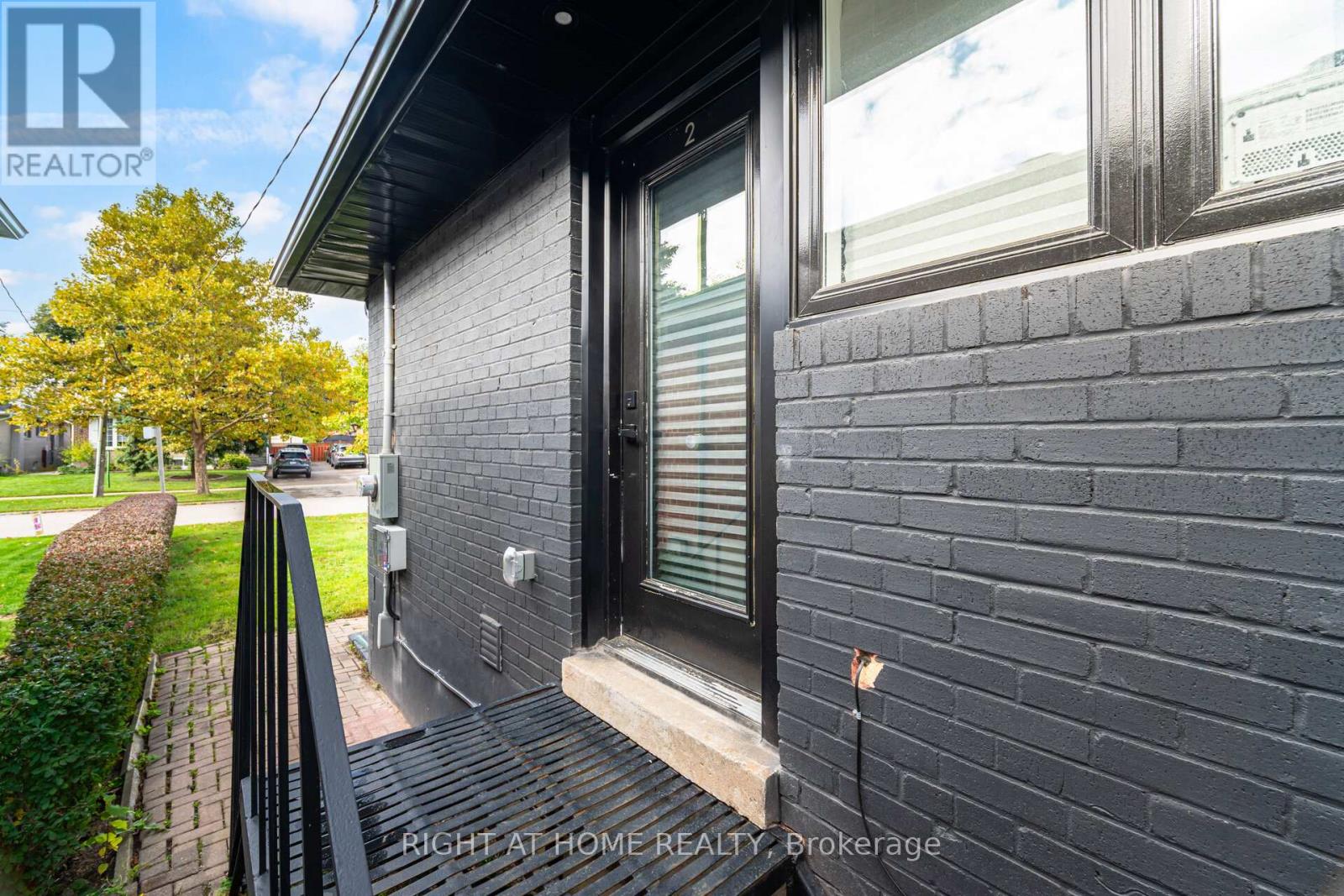 25 TEMPLAR DRIVE - 23