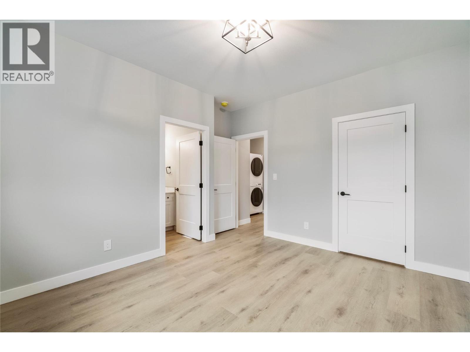 1330 10 Street SW Unit# 14, Salmon Arm