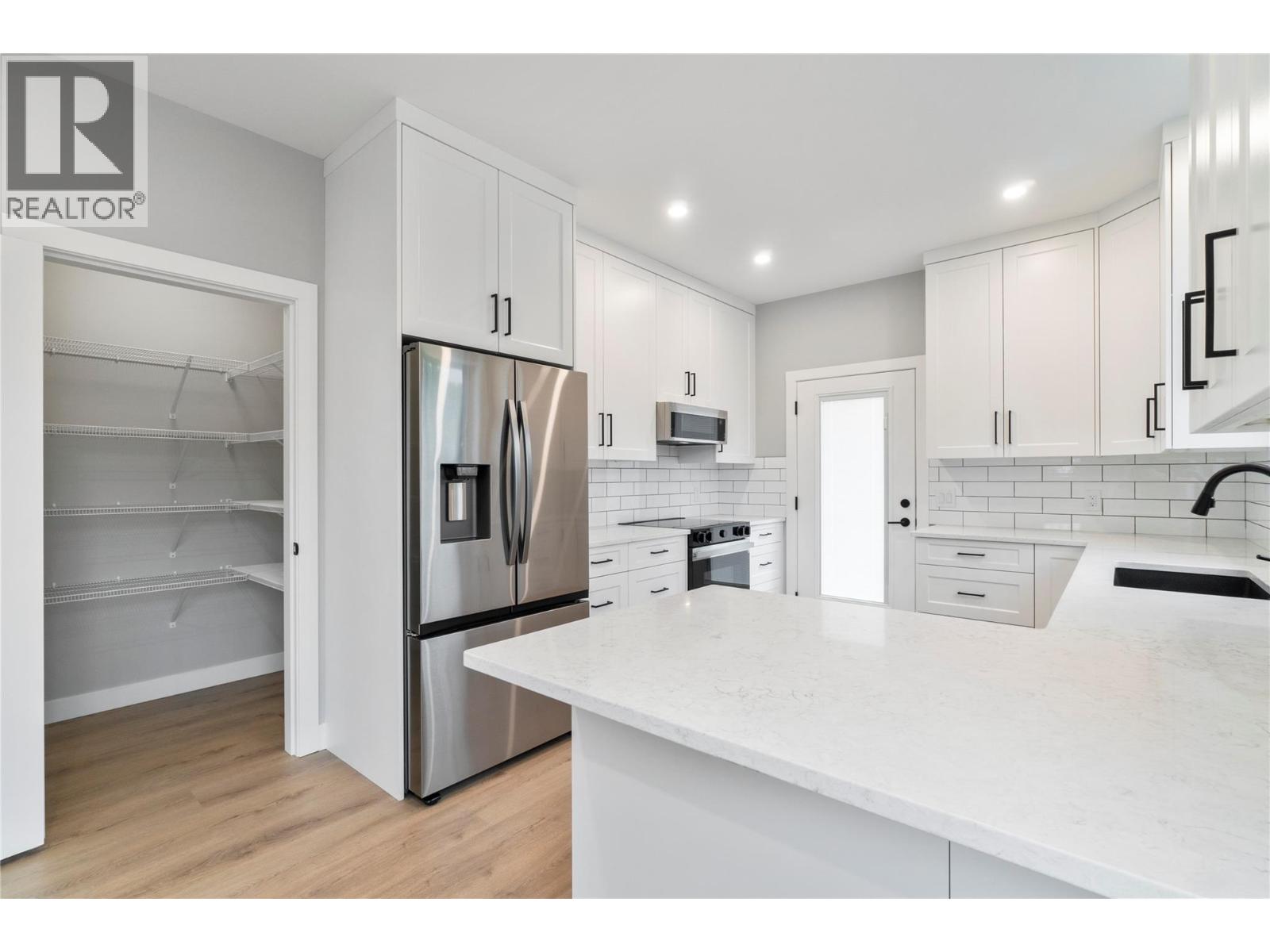 1330 10 Street SW Unit# 14, Salmon Arm