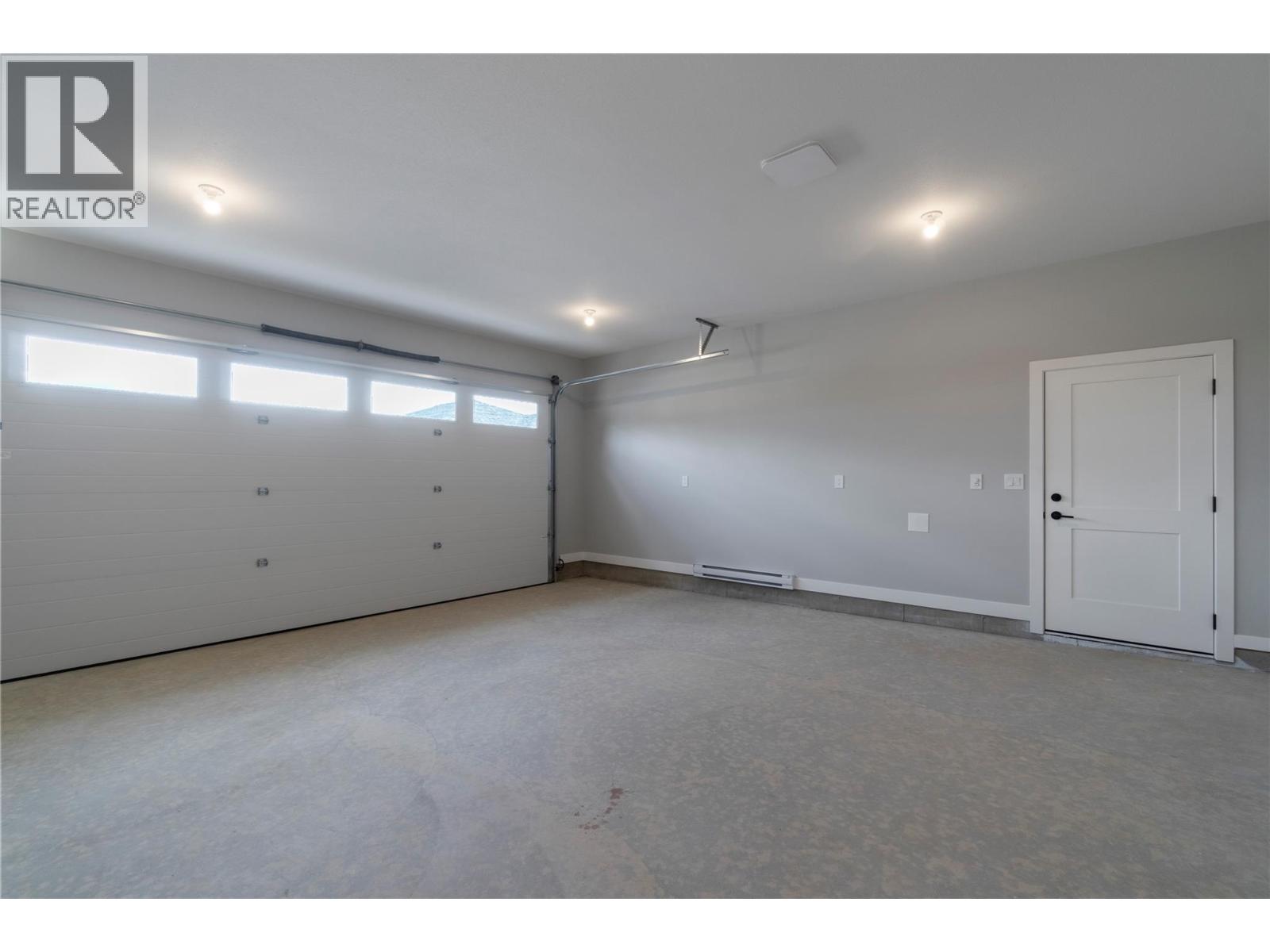 1330 10 Street SW Unit# 14, Salmon Arm