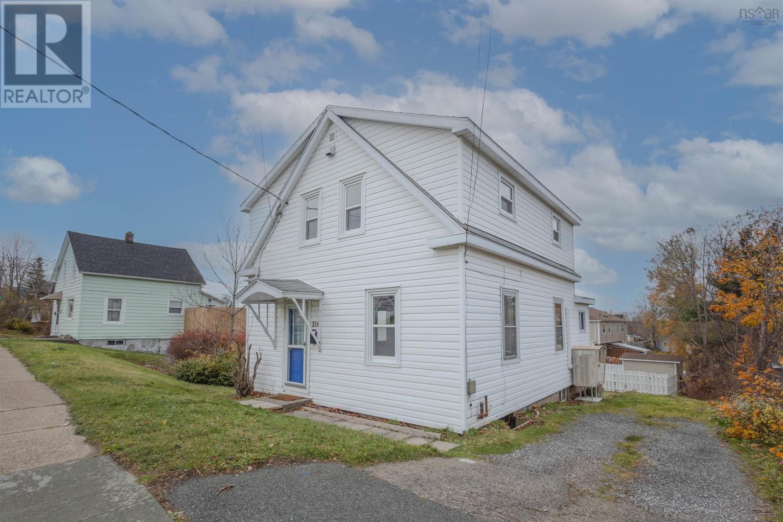 Property 3 of 33 of 214 Alexandra Street