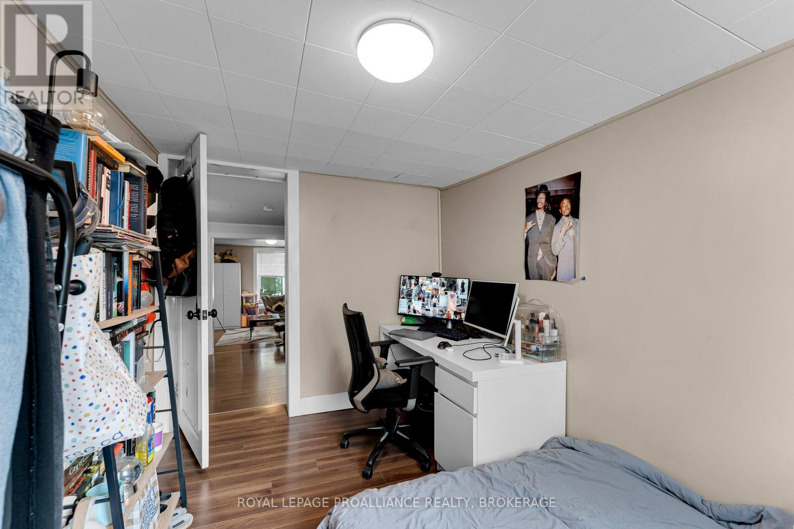 318 SYDENHAM STREET - 13