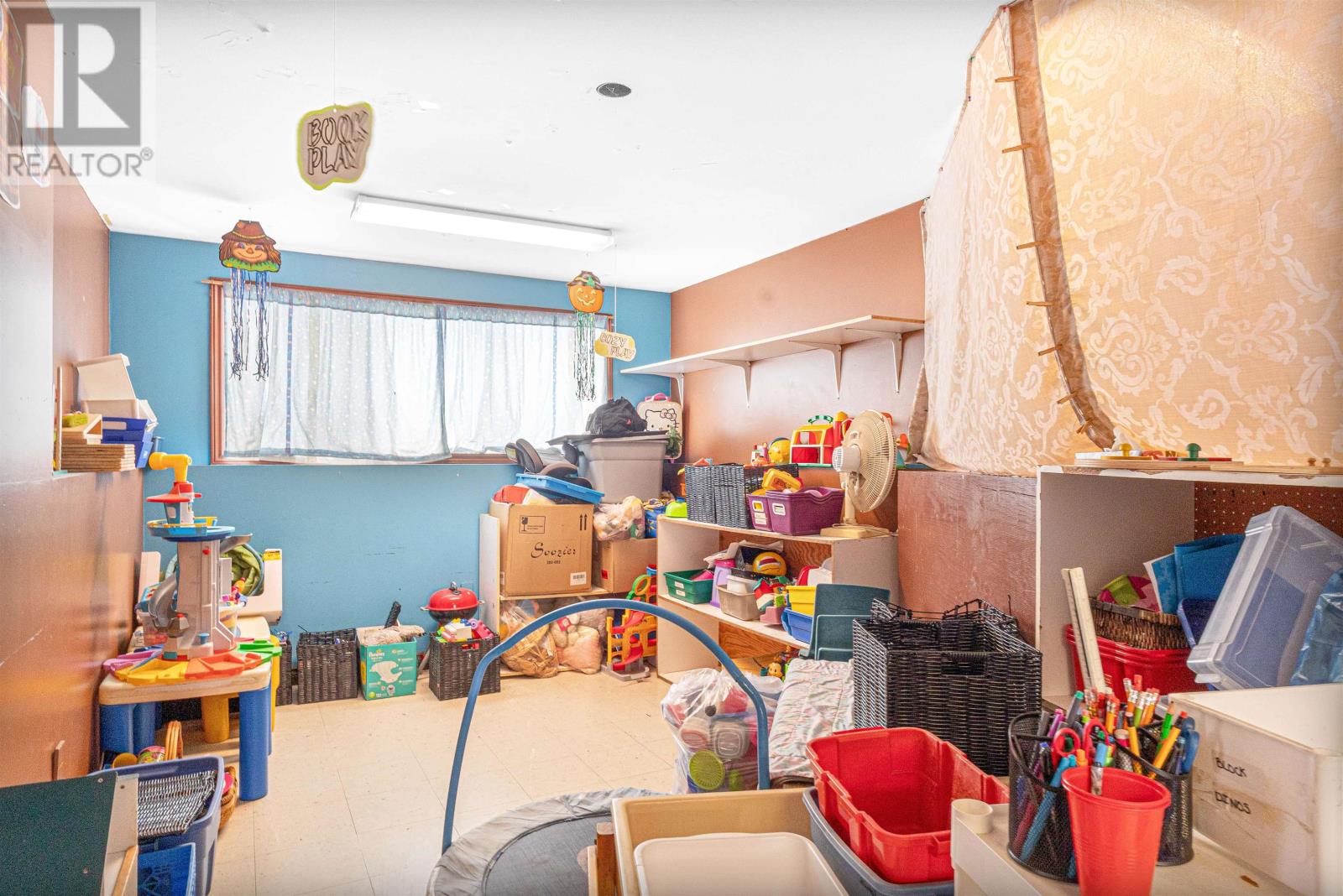 Institutional - Special Purpose for Sale in  Hemlock Court Sherwood 