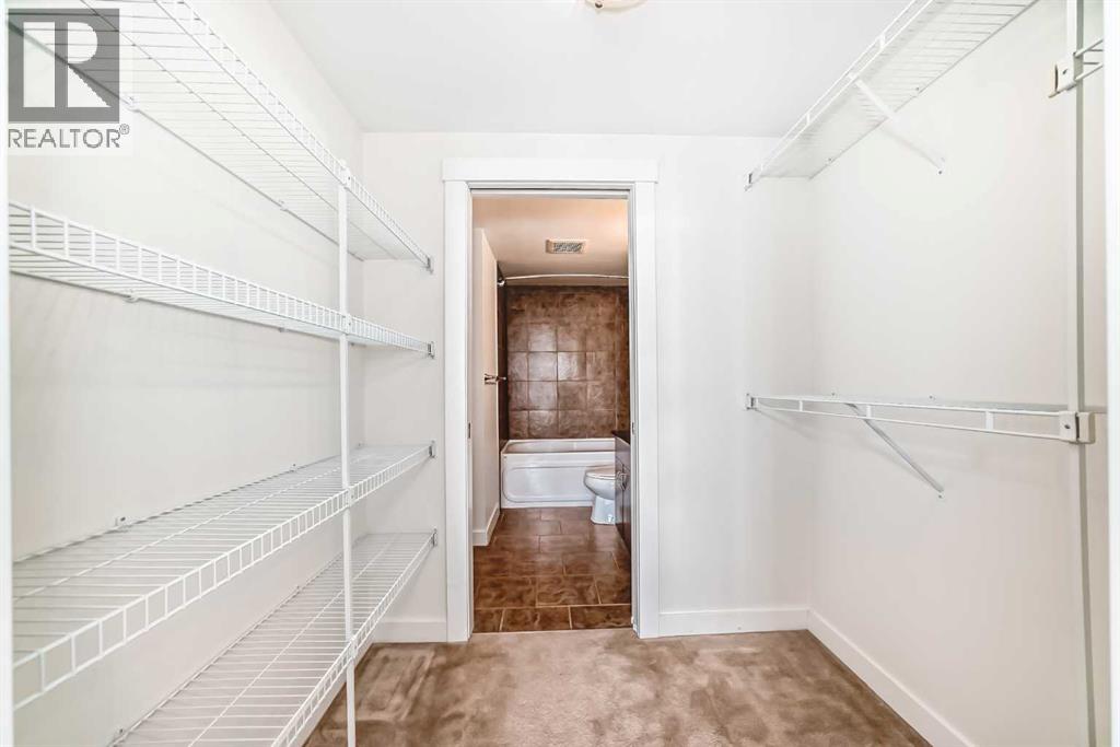 Single Family House for Sale in   Horton Road SW Haysboro Calgary 