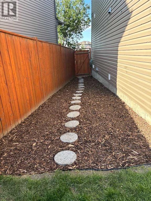 Single Family House for Sale in  Saddlebrook Mews NE Saddle Ridge Calgary 