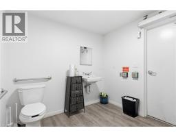 1096 E Barton Street E, Hamilton, ON L8H2V1 Photo 21