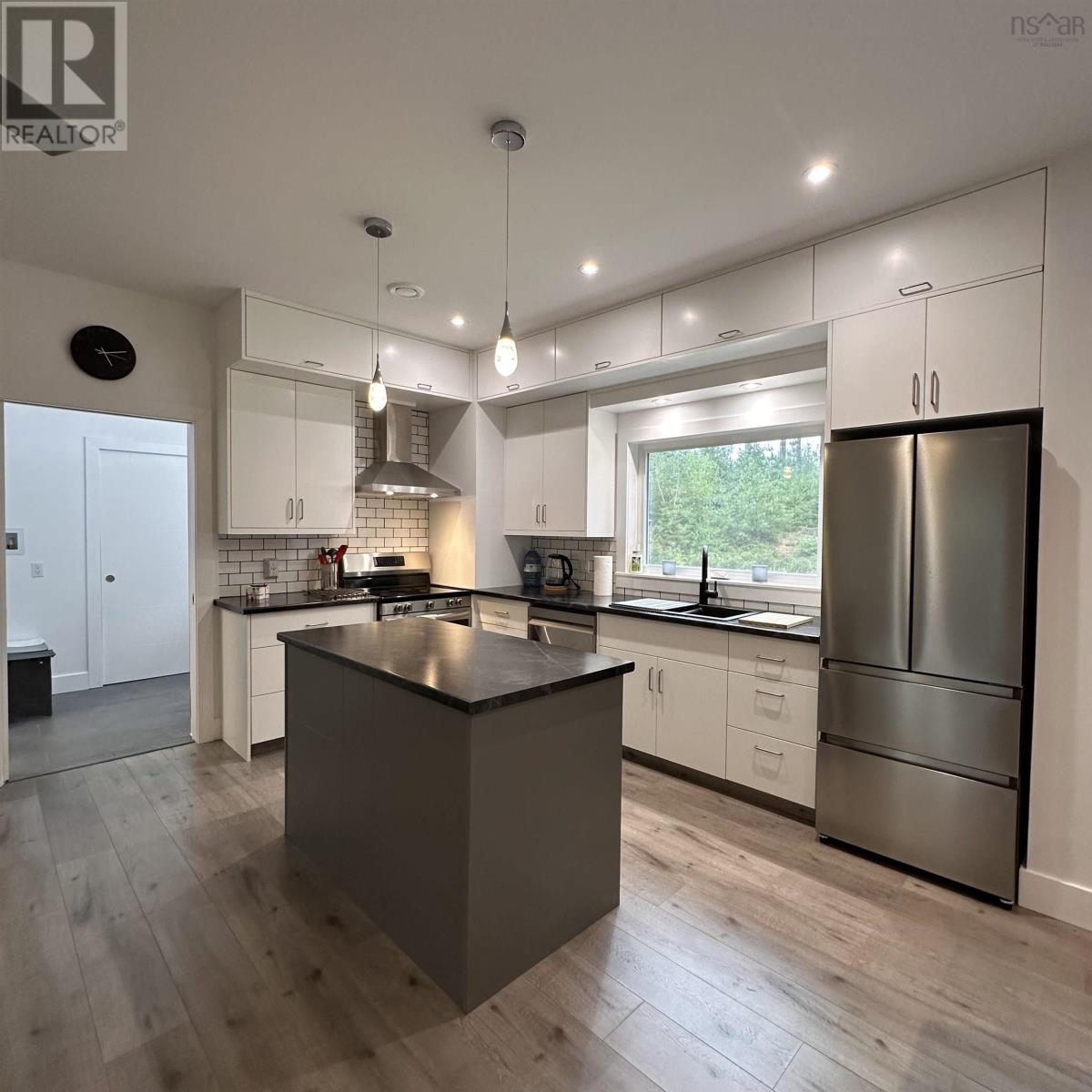 Property 9 of 25 of 75 Danica Drive