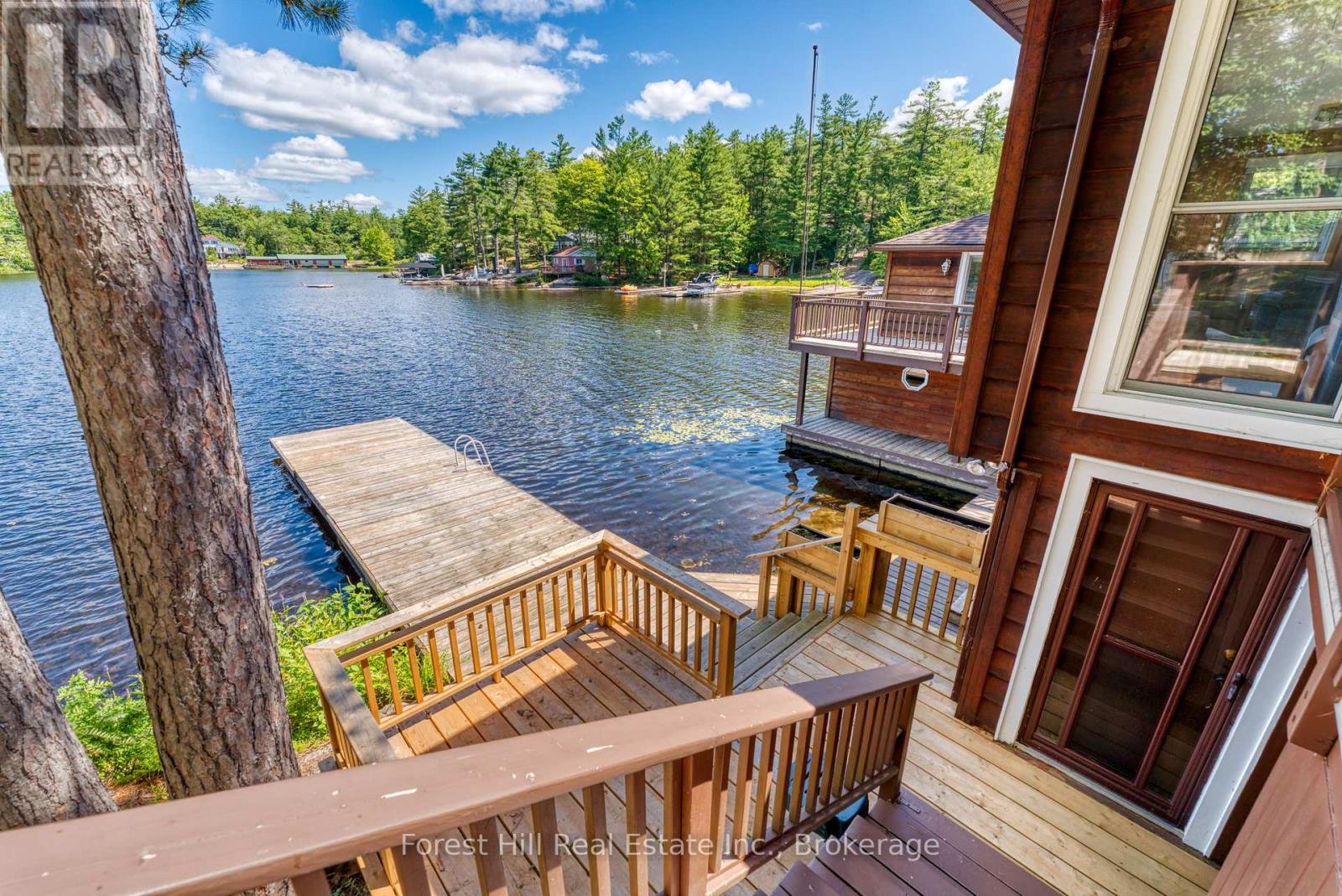 1062 PINE LAKE ROAD, Gravenhurst (Muskoka (S)), Ontario
