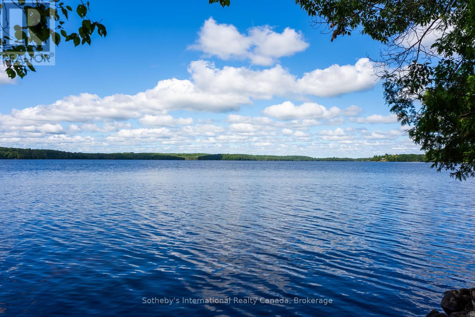 326 CHIKOPI ROAD - Photo 4 of 41, Magnetawan (Ahmic Harbour), Ontario