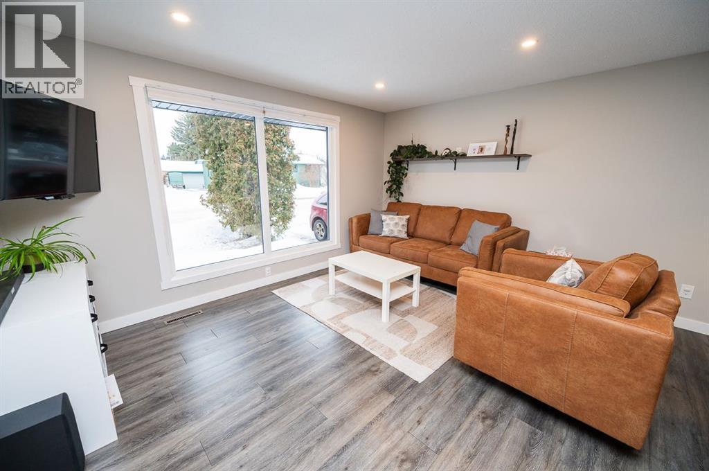 15 Malcolm Crescent, Red Deer