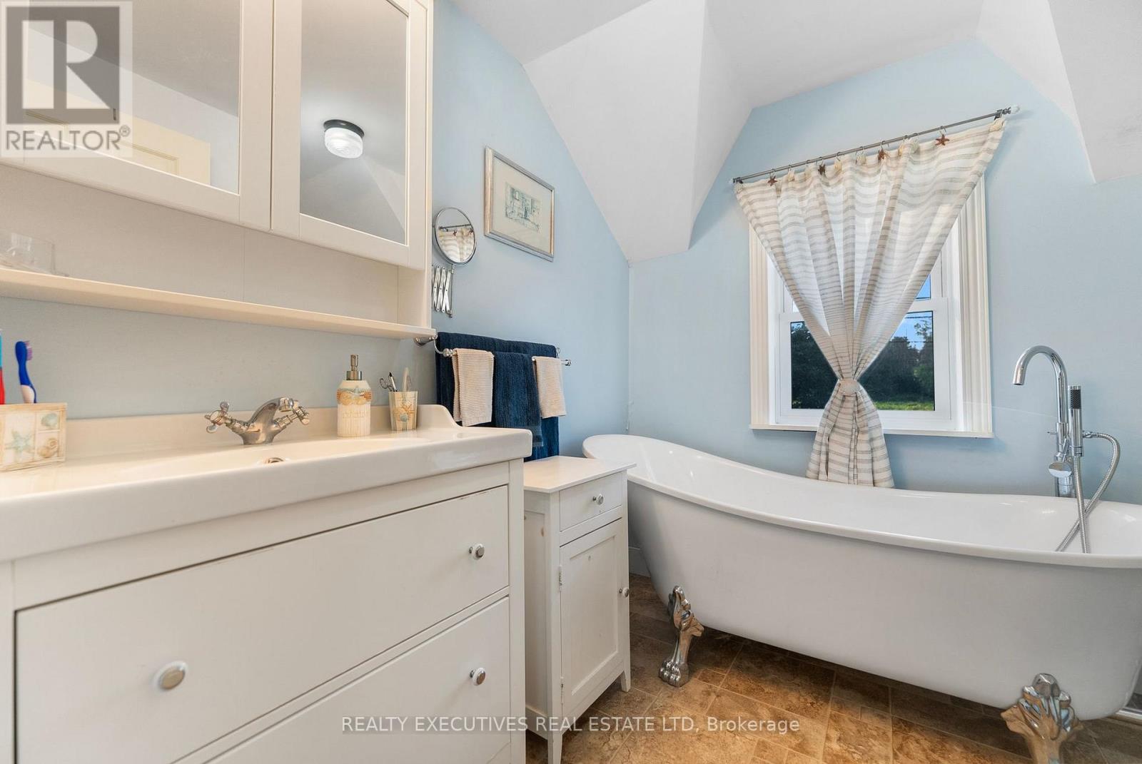 456 MILLHAVEN ROAD N - 16