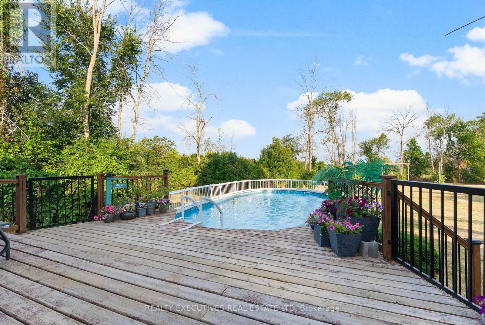 456 MILLHAVEN ROAD N - 37