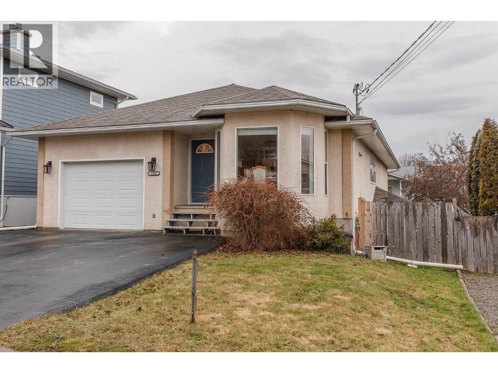 1603 MURDOCH Street, Creston