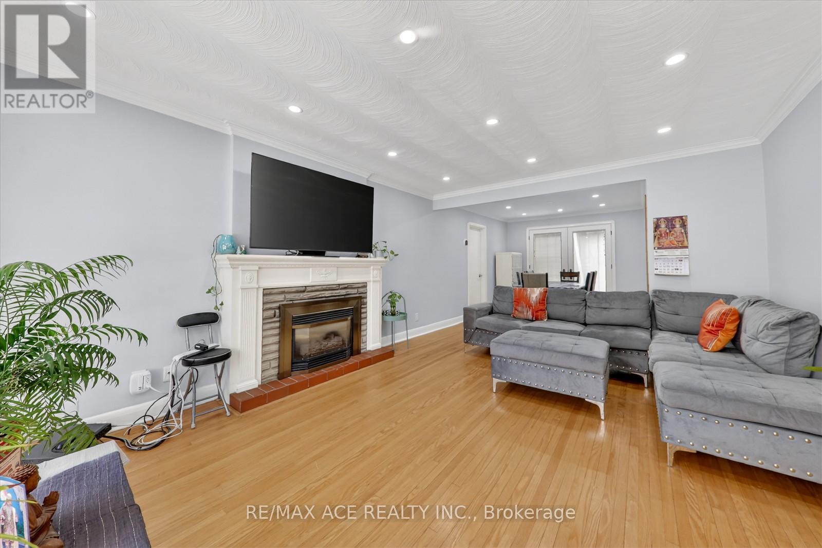40 BRINLOOR BOULEVARD - 9