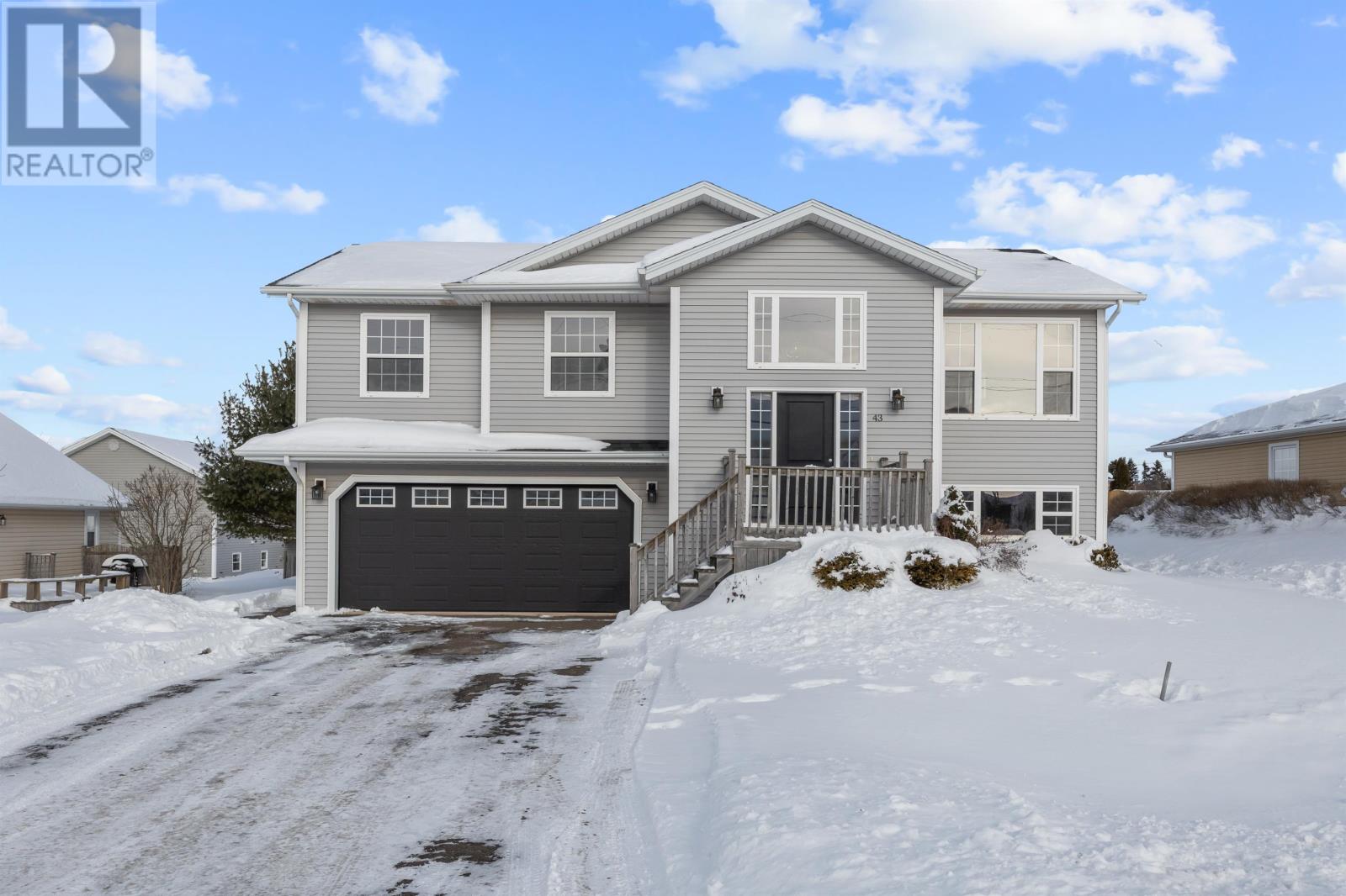 43 Westway Drive - Photo 2 of 44, Charlottetown, Prince Edward Island